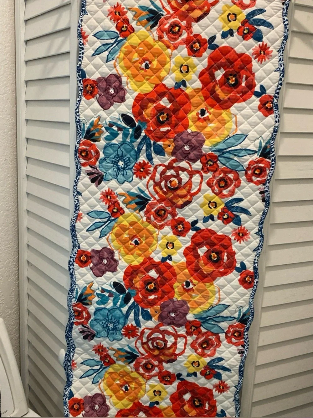 Pioneer Woman Reversible “Flea Market Floral Quilted Table Runner” 14x72” NWOT